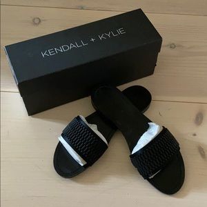 Kendall & Kylie Black Sandals